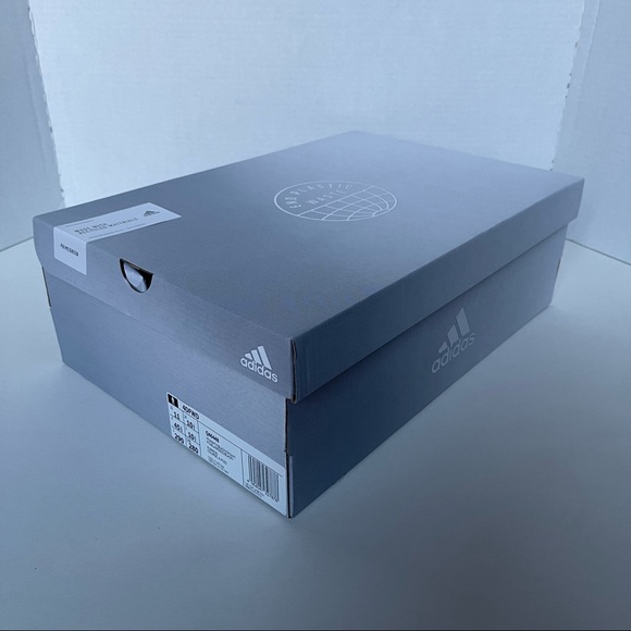 SOLD ADIDAS - 4DFWD CoreWhite - Picture 10 of 11